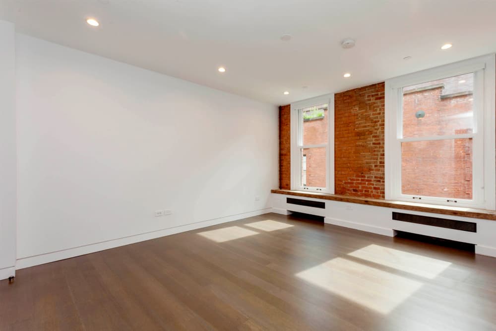 10 Hubert Street — photo 15