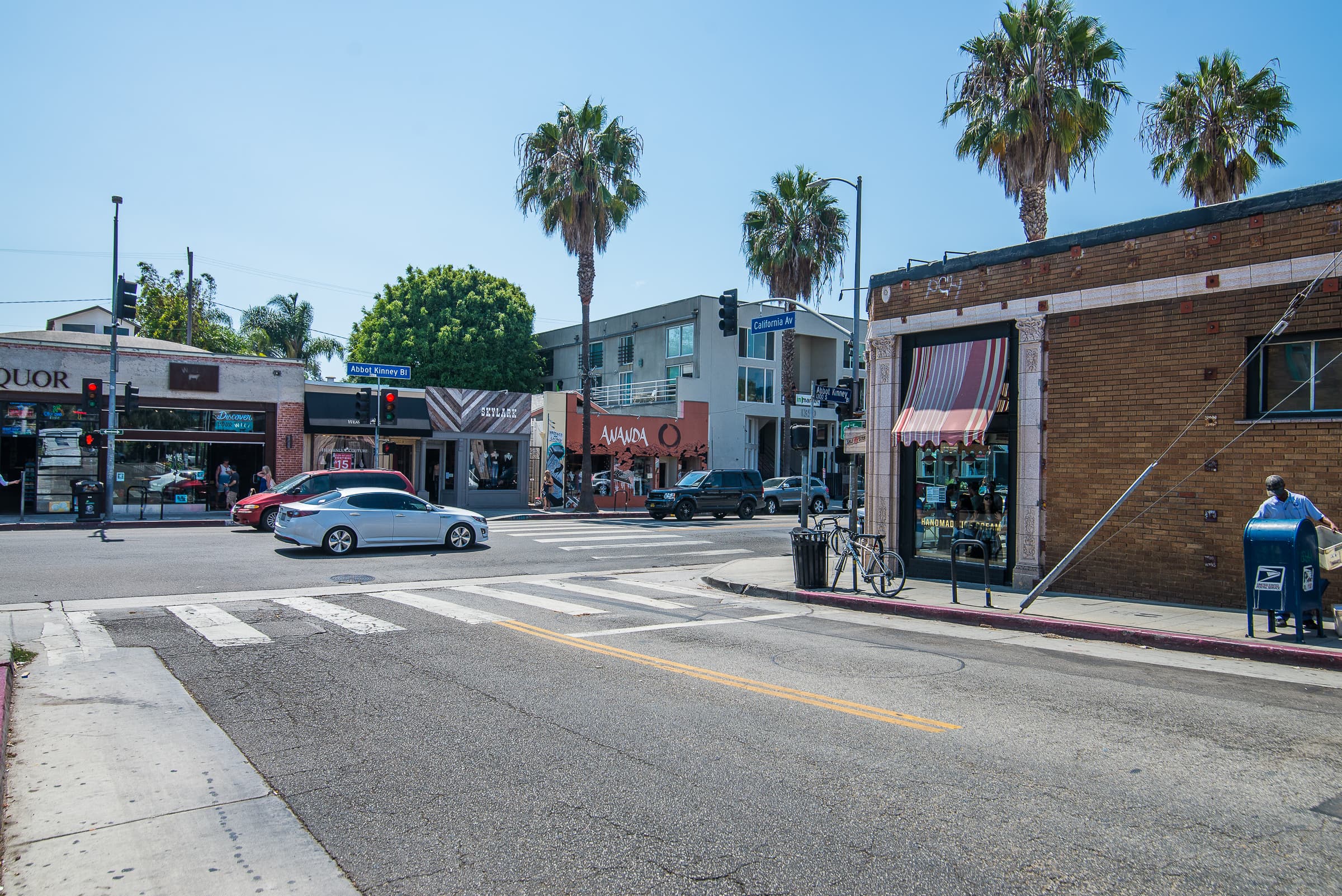 1349-1357 Abbot Kinney Blvd — photo 8
